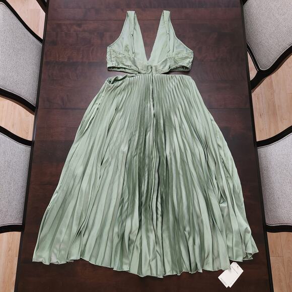 NWT Abercrombie & Fitch Giselle Pleated Cutout Maxi Dress Size XL Petite - Picture 4 of 6